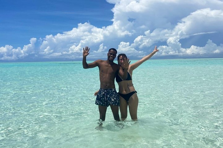 Aventura de Snorkeling em Mnemba Atoll em Zanzibar