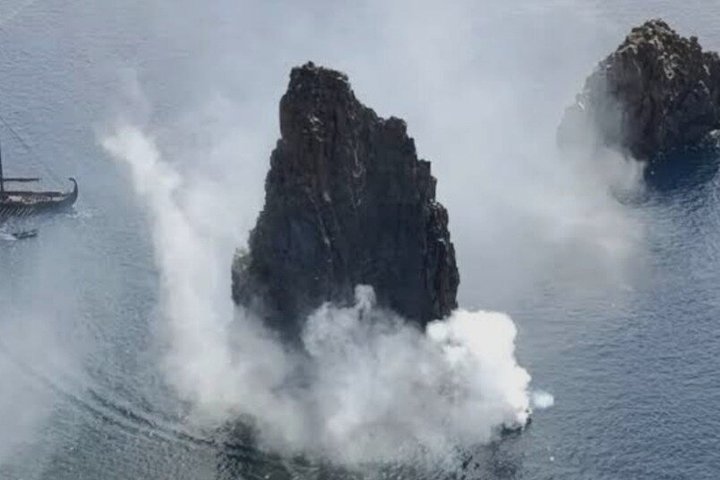 Odyssey: Private Bootstour nach Lipari, optionaler Ausflug nach Salina (4–8 Stunden)