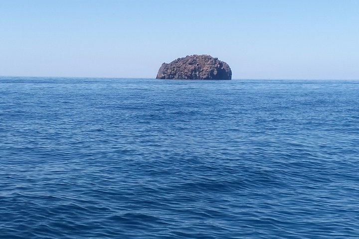 Odyssey: Private Bootstour nach Lipari, optionaler Ausflug nach Salina (4–8 Stunden)
