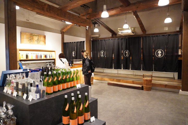 Kobe Sake Tour med Ekspert Guide: 3 + Bryggeri, Tastings Inkludert