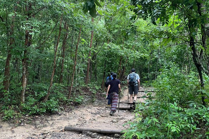 Chiang Mai - Tempio Doi Suthep ed escursione al Wat Pha Lat