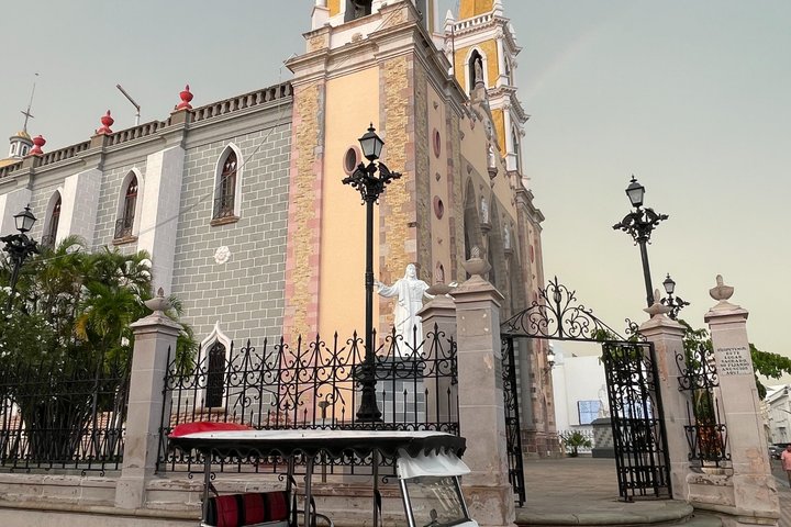 Mazatlan Private City Tour met Pulmonia en ophaalservice bij de cruisehaven