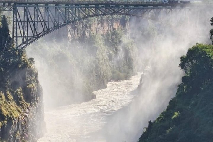 Excursão Especialista de Victoria Falls no Zimbábue e Zâmbia