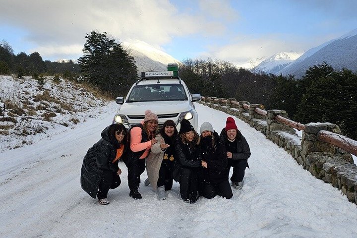 Lacs 4WD Off Road avec déjeuner au lac Fagnano depuis Ushuaia