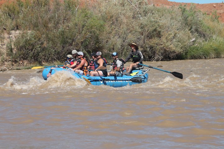 Moab Rivertrippers Escursione di rafting di mezza giornata sul fiume Colorado ~ DIVERTIMENTO!