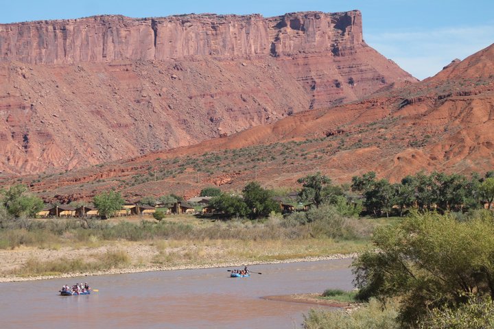 Moab Rivertrippers Escursione di rafting di mezza giornata sul fiume Colorado ~ DIVERTIMENTO!