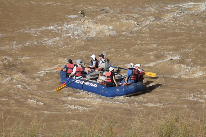 Moab Rivertrippers Escursione di rafting di mezza giornata sul fiume Colorado ~ DIVERTIMENTO!
