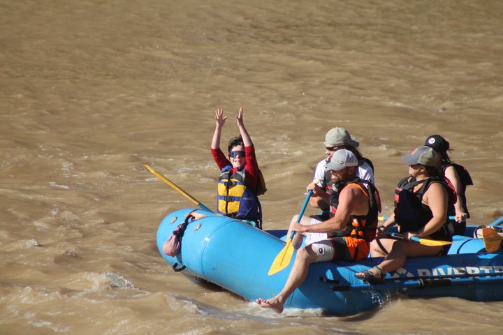 Moab Rivertrippers Escursione di rafting di mezza giornata sul fiume Colorado ~ DIVERTIMENTO!