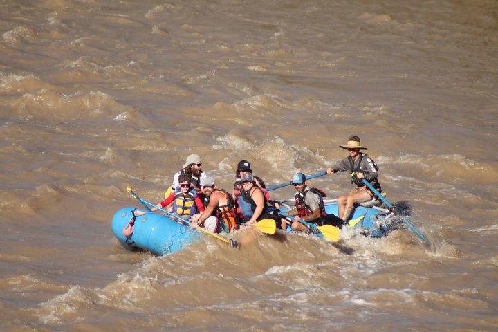 Moab Rivertrippers Escursione di rafting di mezza giornata sul fiume Colorado ~ DIVERTIMENTO!
