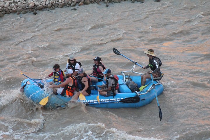 Moab Rivertrippers Escursione di rafting di mezza giornata sul fiume Colorado ~ DIVERTIMENTO!