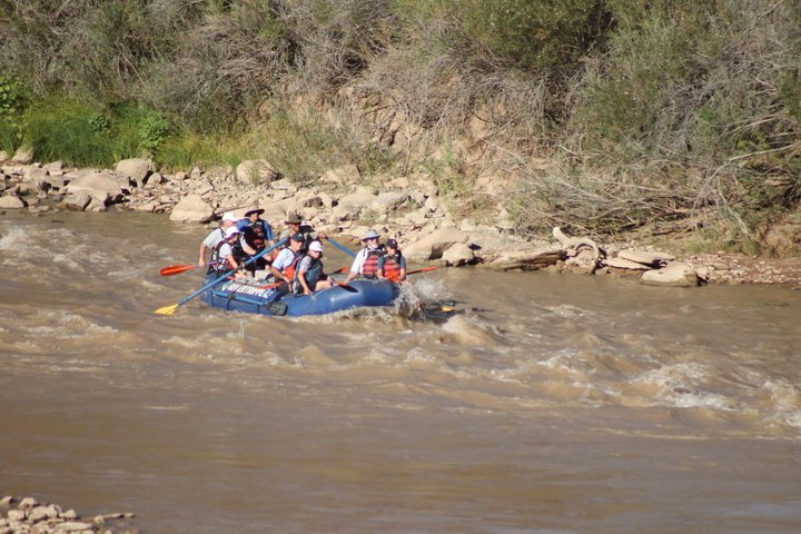 Moab Rivertrippers Escursione di rafting di mezza giornata sul fiume Colorado ~ DIVERTIMENTO!