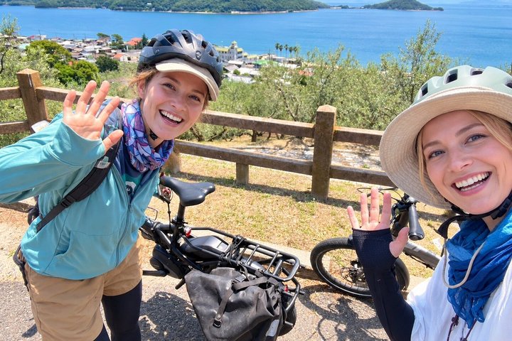 Tour en E-Bike de día completo por Shodoshima : Angel Road & Rice Terraces