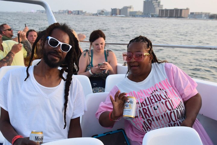1 Uur Zonsondergang en OC Havencruise in Ocean City MD