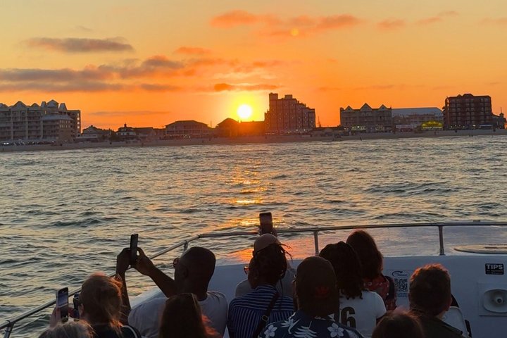 1 Uur Zonsondergang en OC Havencruise in Ocean City MD