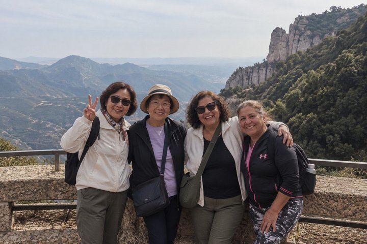 Experiencia Privada en Montserrat desde Barcelona – Precio para 2 Huéspedes