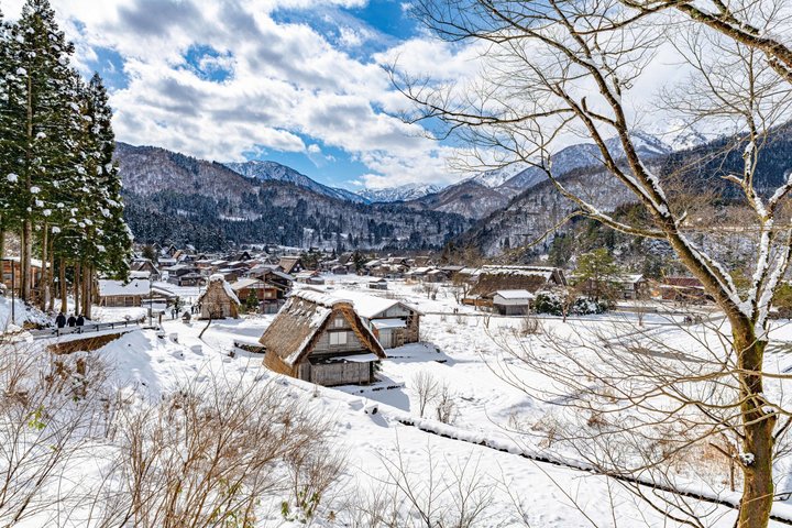 Shirakawago & Kanazawa från Kanazawa