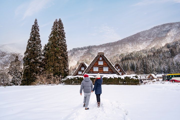 Shirakawago & Kanazawa från Kanazawa