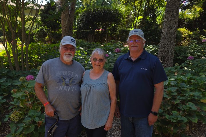 6 hour Luxury Sedan / SUV Private Wine Tour Napa or Sonoma Valley